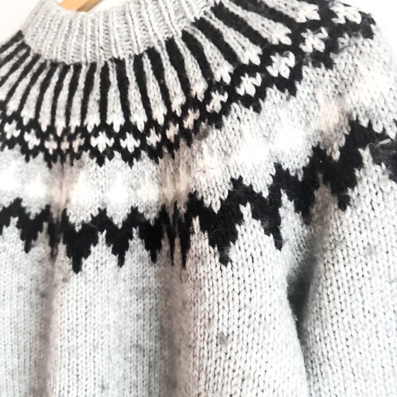 Vintage Handmade Grey Fairisle Holiday Wool Sweater M - Picture 4 of 4